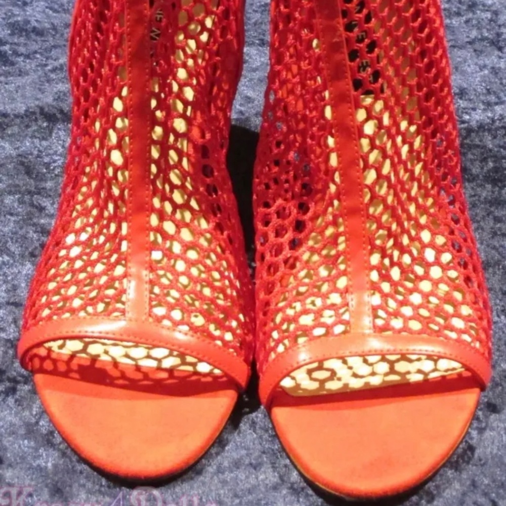 Nine West Ididit2 Medium Red Mesh Peep Toe Bootie Heels Shoes Women's Size 8M